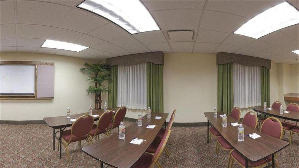 Holiday Inn Express & Suites - Pharr By Ihg Exterior photo