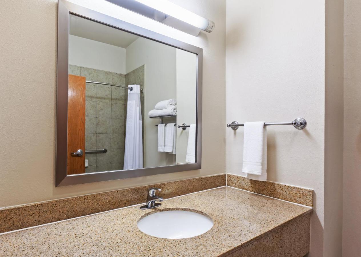 Holiday Inn Express & Suites - Pharr By Ihg Exterior photo