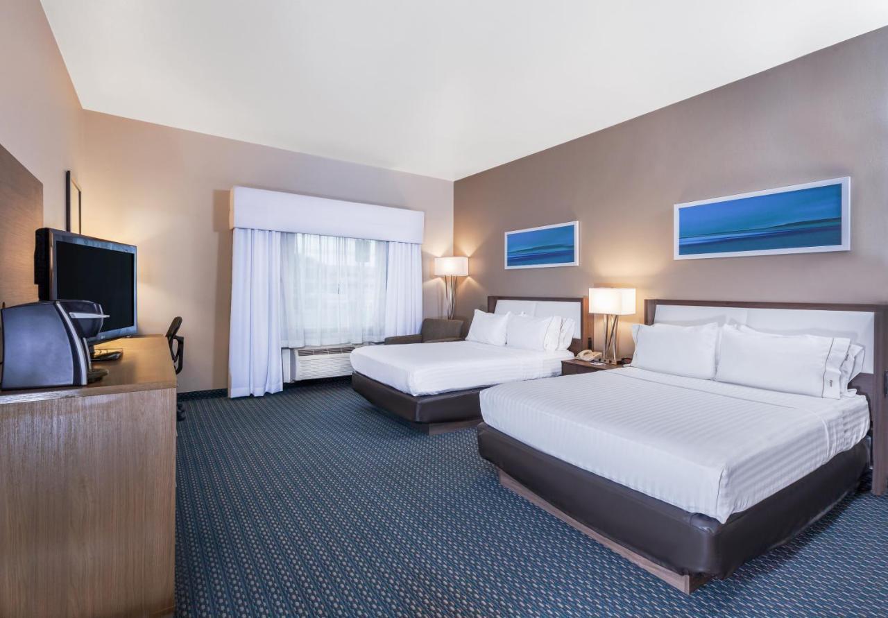 Holiday Inn Express & Suites - Pharr By Ihg Exterior photo